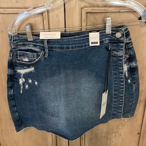 Judy Blue Jean Skort sz Med NWT